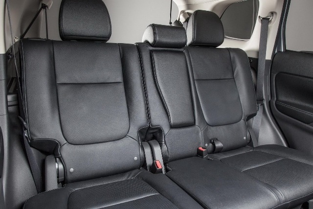 Mitsubishi Outlander 2014 giá từ 22.995 USD - cưới em nó thôi ! - 8